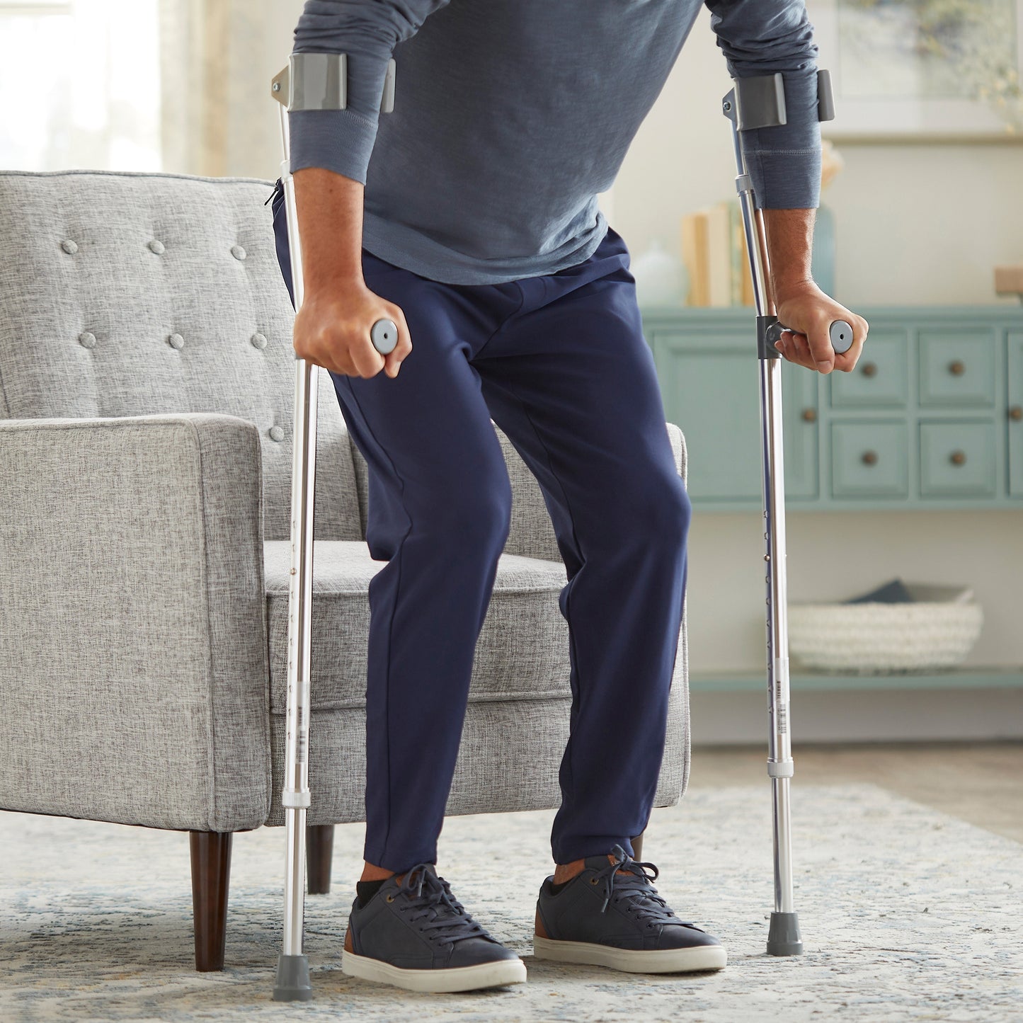 CRUTCH, FORARM ADLT