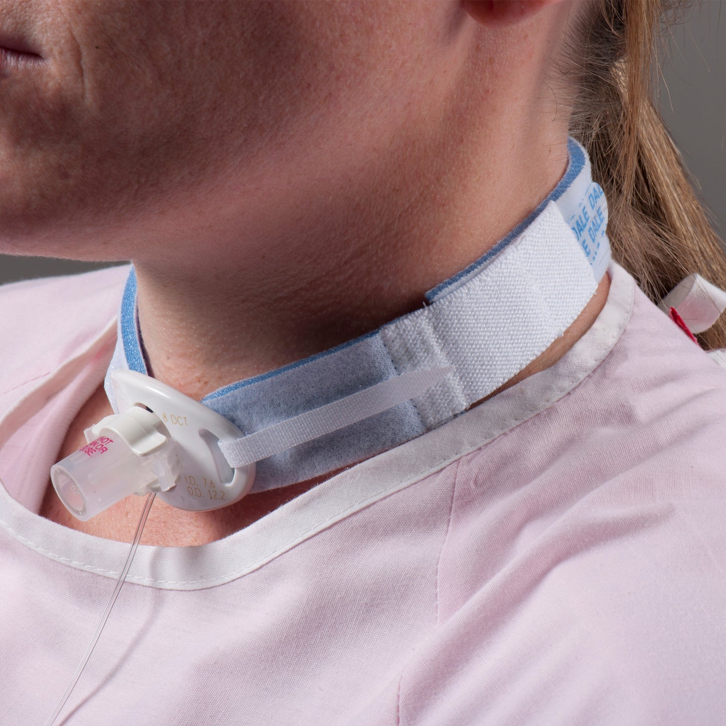 HOLDER, TRACH ADLT