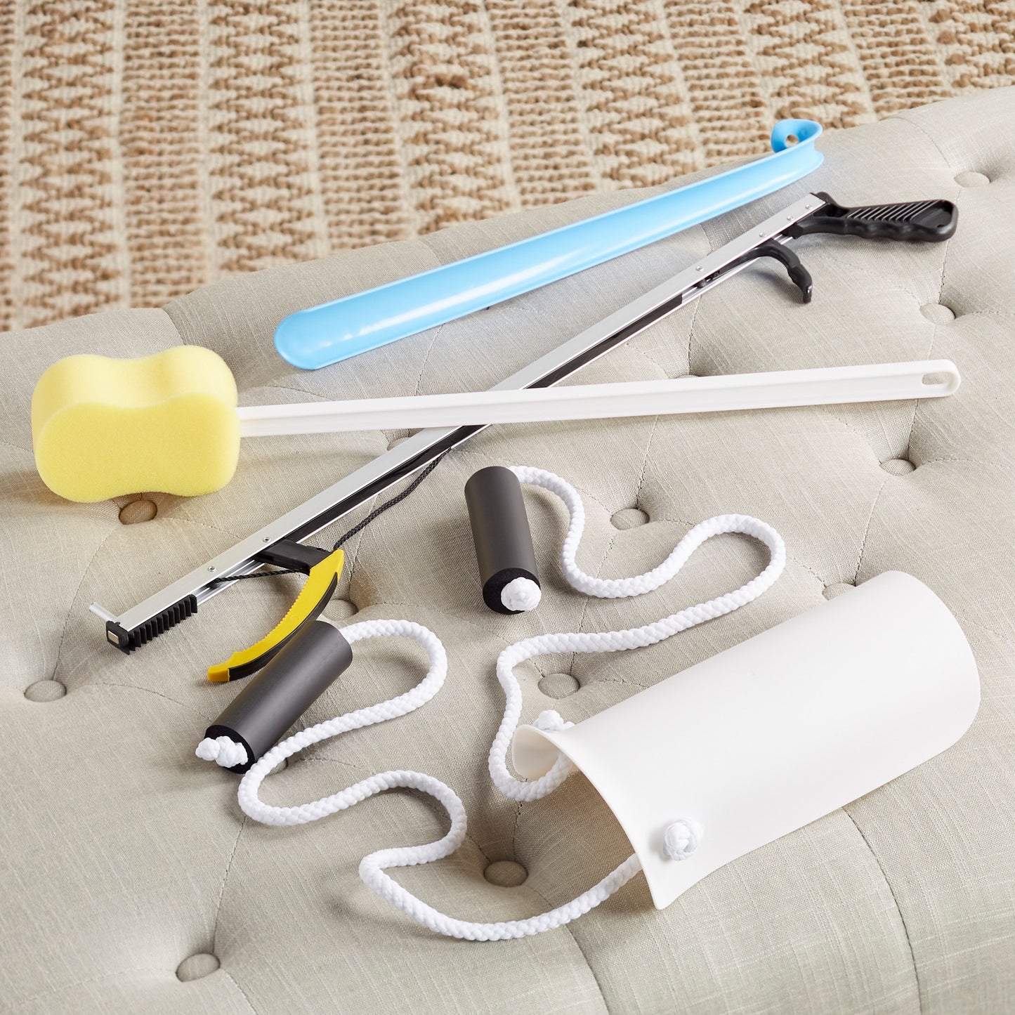 HIP KIT, W/SHOEHORN/SPONGE/REACHER/SOCK AID 26" FABENT