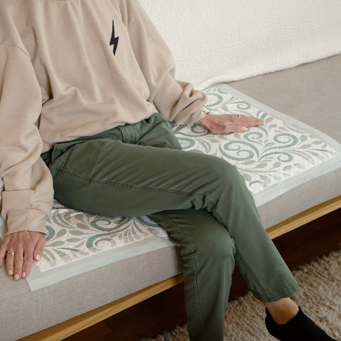 UNDERPAD, FLOURISH ABSRB F/SOFAS/BED SAGE GRN