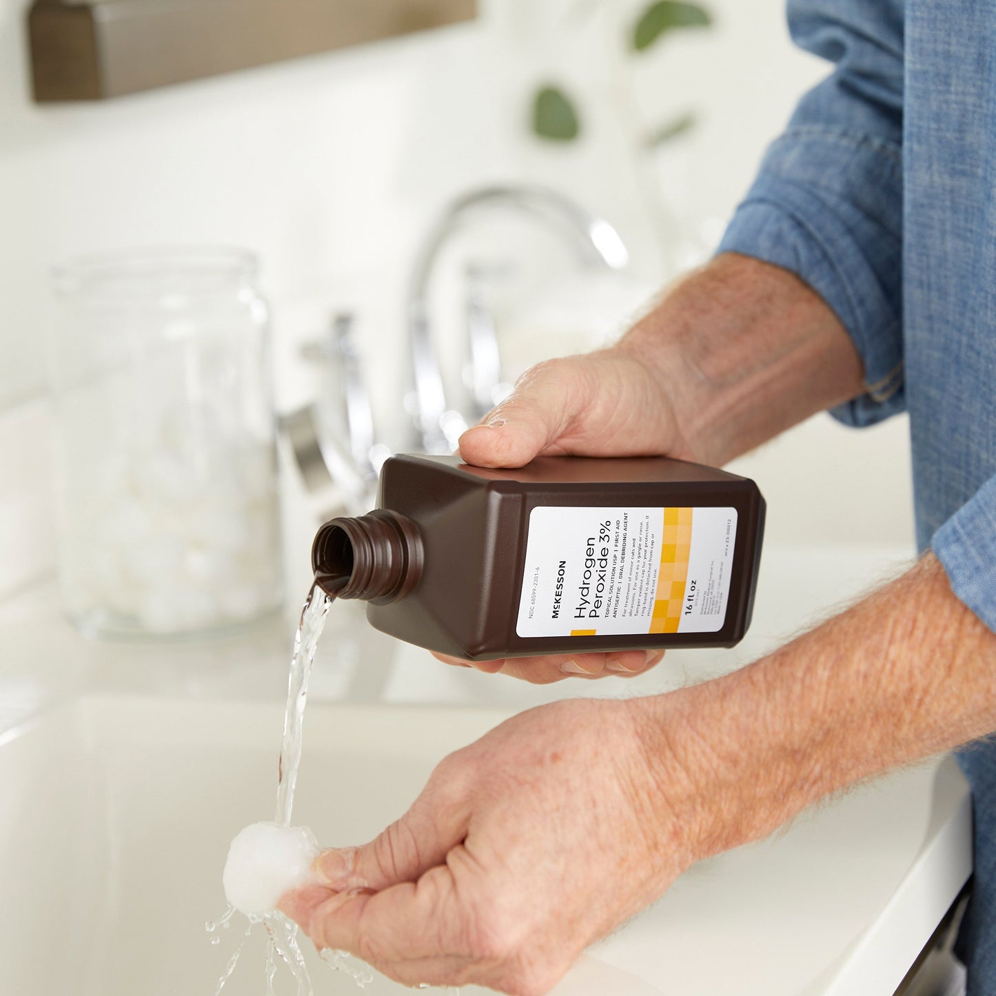 HYDROGEN PEROXIDE, 3% 16OZ
