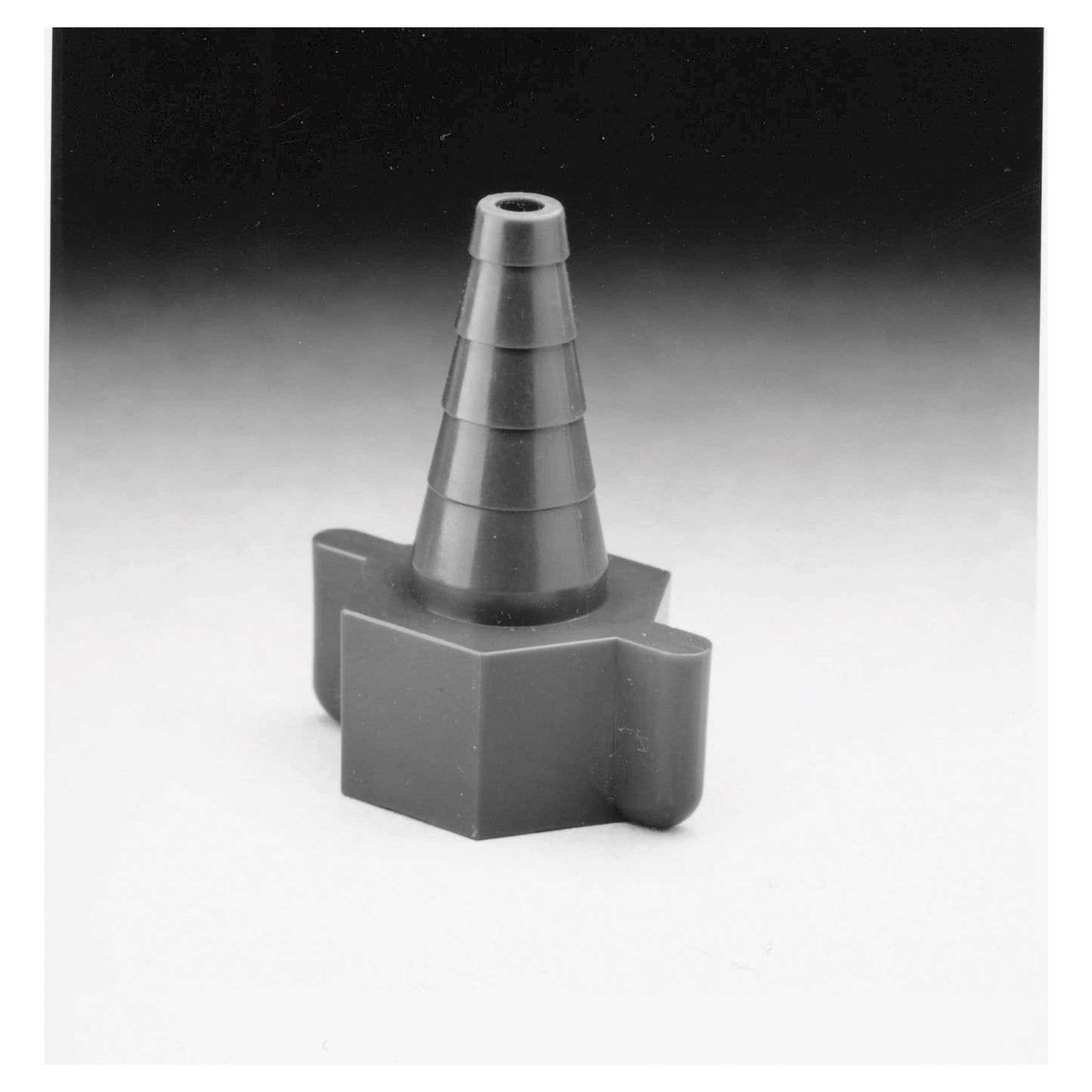 CONNECTOR, NIPPLE & NUT