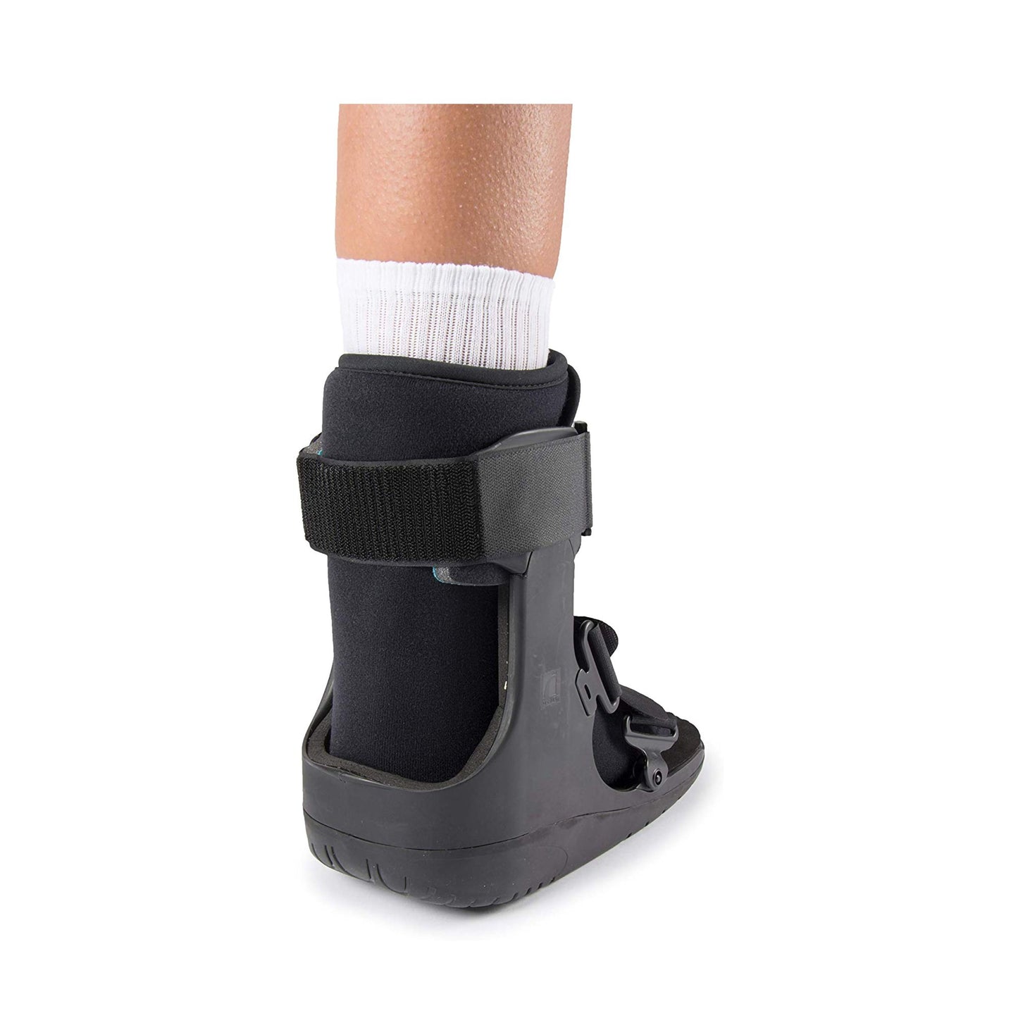 WALKER, EQUALIZER LOW TOP BLKMED OSSURA