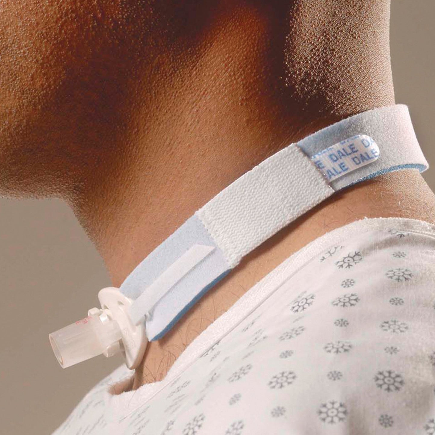 HOLDER, TRACH ADLT