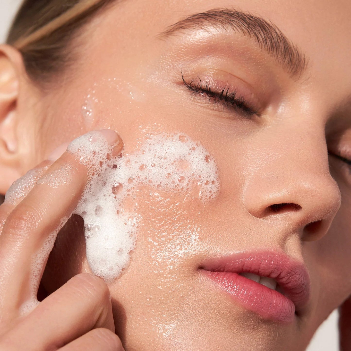 CLEANSER, WASH AWAY 1.7OZ